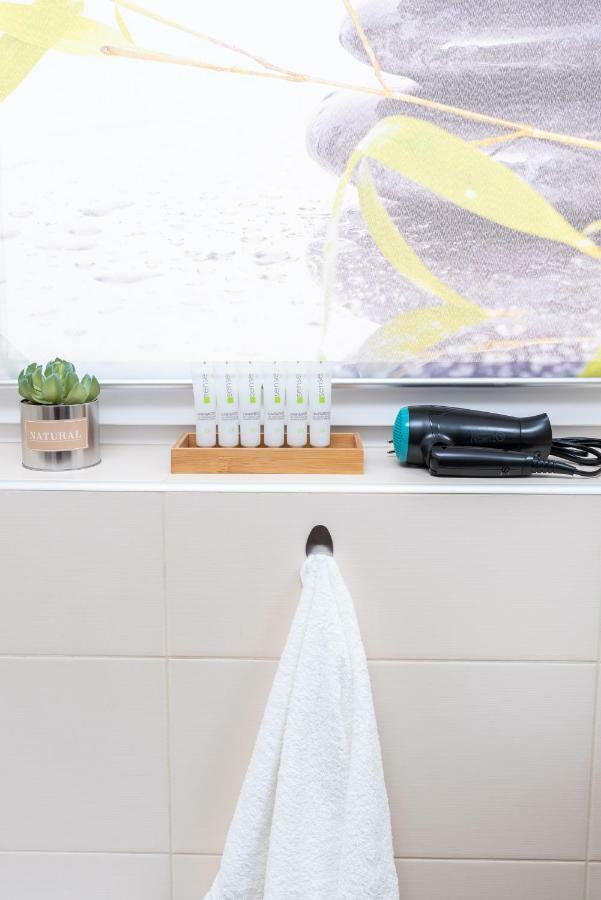 Defne Apartman เดเบรตเซน ภายนอก รูปภาพ
